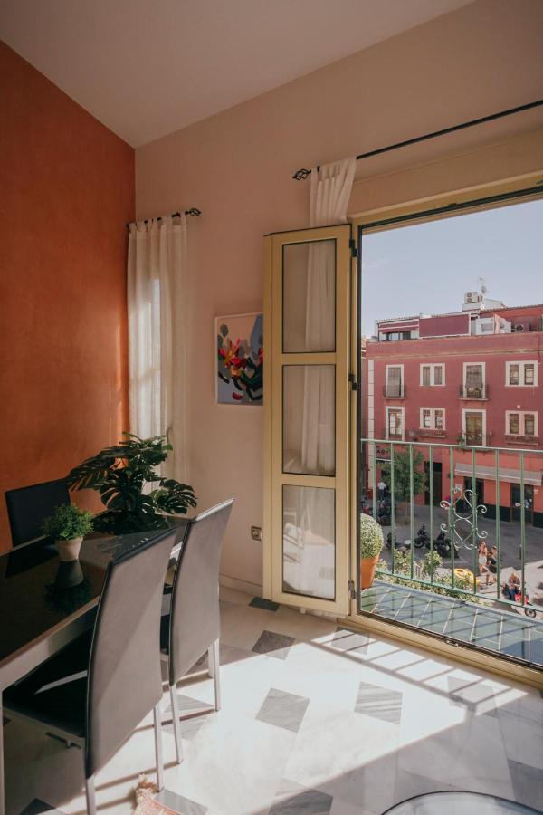 San Julian Apartment Севиля Екстериор снимка