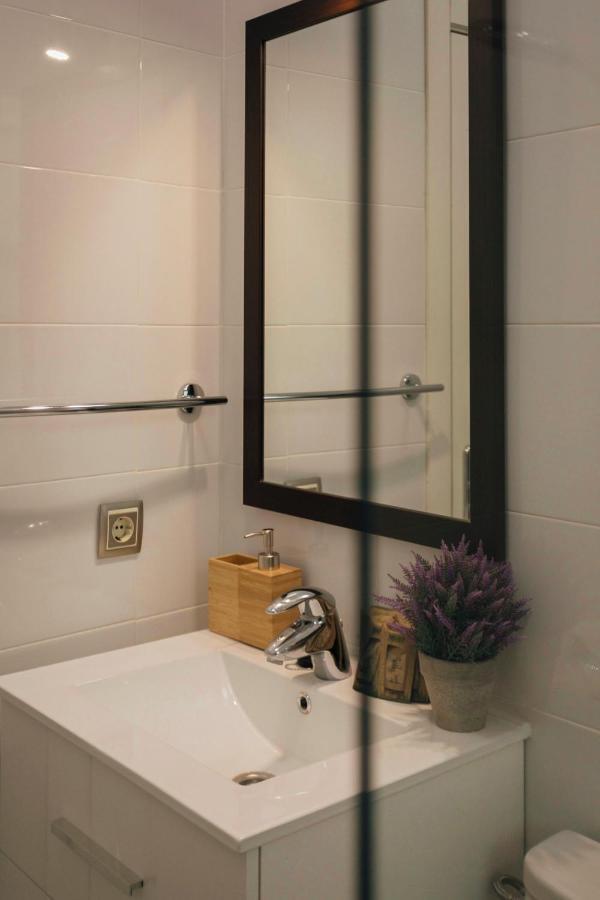 San Julian Apartment Севиля Екстериор снимка