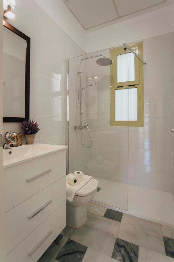 San Julian Apartment Севиля Екстериор снимка